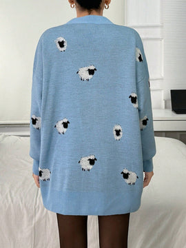 Lindo cardigan de punto con cuello en v y hombros caidos con botones, con estampado de ovejas azul bebe