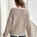 Frenchy cardigan casual de mujer con mangas largas, hombros caidos y cuello con ribete de contraste en blanco
