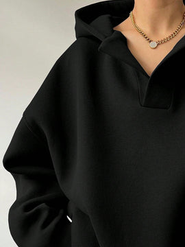 Essnce sudadera con capucha casual negra para mujer con bordado de color liso