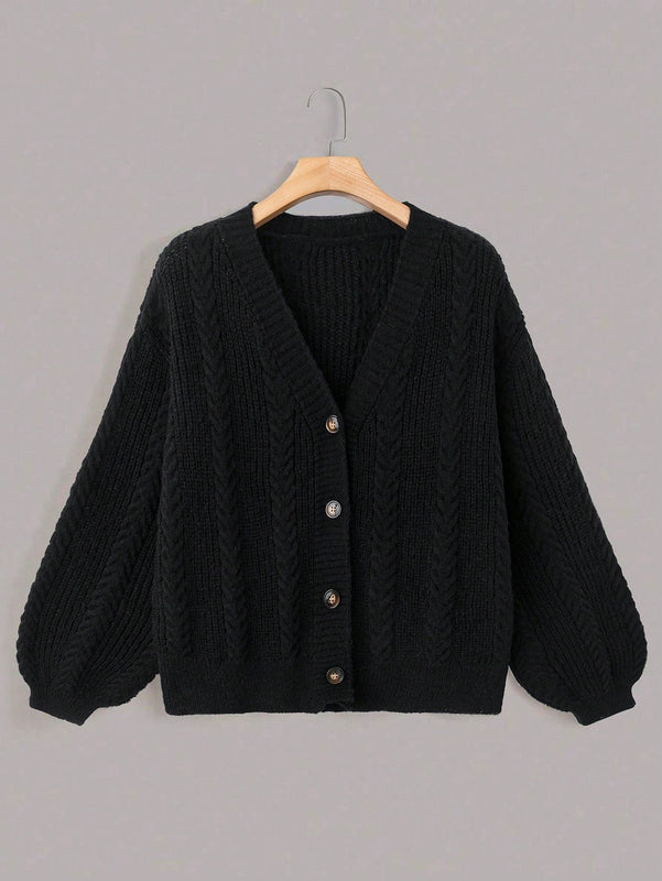 Lune nuevo sueter de punto informal con ajuste suelto, estilo de bloques de color clasico en negro y blanco. cardigan de punto oversize de moda para mujer, otono/invierno