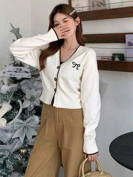 Dazy camisa casual de manga larga con bloques de color, decoracion de lazo e impresion de botones para mujer
