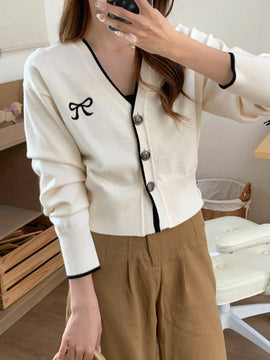 Dazy camisa casual de manga larga con bloques de color, decoracion de lazo e impresion de botones para mujer