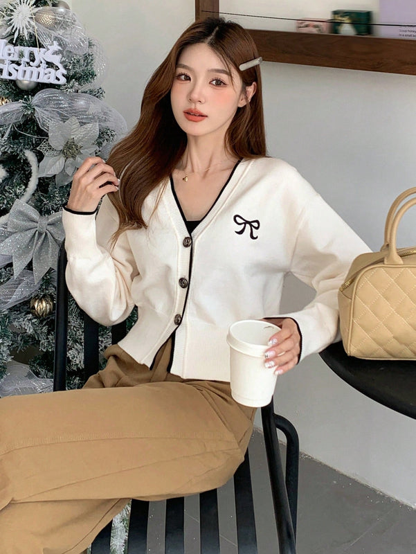 Dazy camisa casual de manga larga con bloques de color, decoracion de lazo e impresion de botones para mujer