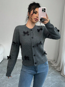 Essnce cardigan de cuello redondo a la moda con punos de lazo de punto