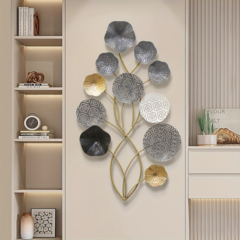 1 Pieza de Arte Metálico Grande para Pared - Diseño Floral 3D Apilado con Hojas en , Blanco y Dorado Gris, Colgante Vertical para Sala, Dormitorio o Comedor, Decoración Bohemia Moderna, Adorno para Habitaciones