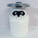 Soporte para papel higiénico con diseño de mapache en 3D - Decoración divertida para baño con tapa, regalo ideal para amantes del humor, plástico blanco, diseño independiente, decoración de baño con mapache