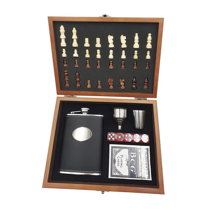 Whiskera Licorera 8oz + Juego Ajedrez Madera + Cartas + Copa RF 092