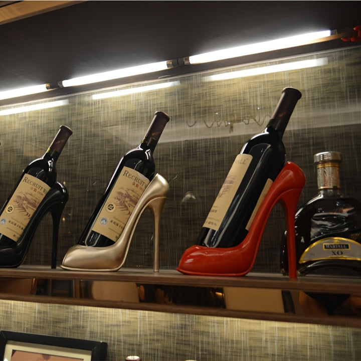 1pc Elegante Soporte para Botella de Vino con Tacón Alto – Soporte de Resina para Mesa para Bodas y Decoración del Hogar, Creativo Estante de Vino en Forma de Tacones Altos Rosa para Sala de Estar, Bar y Exhibición de Restaurantes, Decoración de Vino