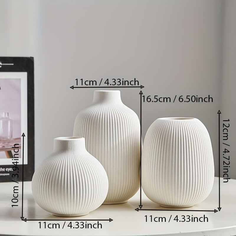 Juego de 3 Jarrones de Cerámica a Rayas Blancas – Estética Boho, Decoración Minimalista Moderna para Sala de Estar, Entrada, Mesa de Café | Diseño Geométrico Acanalado, Ideal para Decoración de Hogar a la Moda