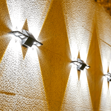 Lámpara de Pared Solar Montada con Espejo Convexo, Iluminación Externa LED para Paisajes Decorativos, Lámpara Solar Exterior para Patio, Jardín, Valla y Terraza, Decoración Festiva