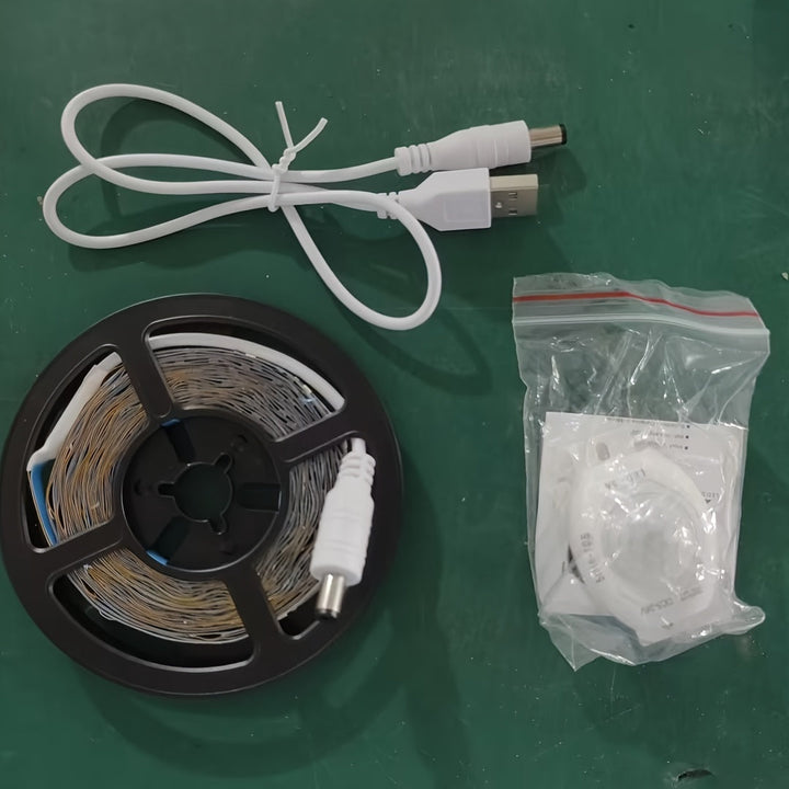 Tira de luces LED con sensor de movimiento AMILL, alimentada por USB - brillo ajustable, sensor infrarrojo, incluye cinta adhesiva de doble cara, ideal para cocina, gabinetes de oficina, armarios y escaleras, luz con sensor de movimiento para interiores,