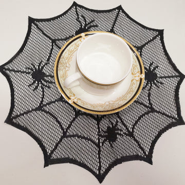 Cojines de red de araña para bebidas - 1 pieza, 2 piezas o 4 piezas, diseño de red de poliéster negro con acordes rojos, perfecto para decoraciones de fiestas de Halloween y uso doméstico, vajilla espeluznante | Decoración de patrón de red | Bebida durad