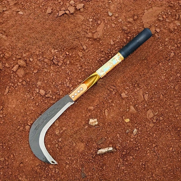 2 en 1 Cuchillo de Acero al Carbono y Guadaña para Cortar Hierba - Herramienta Manual Resistente para Agricultura, Jardinería y Cuidado del Césped - Mangos Ergonómicos, Sin Necesidad de Electricidad