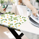 Funda de tabla de planchar 2D de diseño plano - Tamaño completo, relleno resistente al quemado, borde elástico, resistente, lavable en máquina - 1 pieza, blanco con patrón floral amarillo y verde, ideal para decoración de la habitación de lavado en casa,
