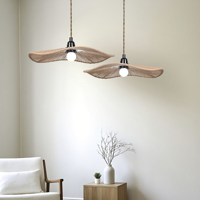 Linterna Colgante Rústica Tejida con Diseño de Sombrero de Paja Natural - Iluminación Artística Retro para Restaurantes, Bares y Decoración de Salones Zen o Alojamientos, Sin Necesidad de Electricidad