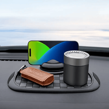 Alfombrilla para Salpicadero de Coche con Soporte Giratorio para Teléfono y Placa de Matrícula - Antideslizante en PVC, Alta Calidad, Diseño Ovalado Ergonómico para Mayor Agarre y Conducción Segura