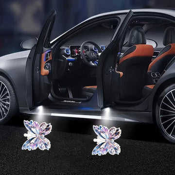 4 Luces LED de Proyección para Puertas de Coche - Iluminación Interior Inalámbrica con Alertas al Abrir la Puerta, Compatible con Autos, SUVs y Furgonetas - Sin Necesidad de Cableado, Instalación Fácil (Baterías No Incluidas) - Accesorios Decorativos par