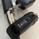 Sistema de micrófono inalámbrico profesional con microfonía dinámica - Transmisor y receptor UHF, batería recargable/carga USB-C, adecuado para actuaciones en vivo y karaoké, conjunto de tres piezas de micrófono para PC/inalámbrico con cable universal