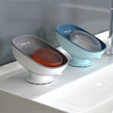 El recipiente de jabón cuenta con agujeros de drenaje y un diseño de succión para uso en el hogar, evitando la acumulación de agua. Es una adición minimalista y creativamente lujosa para baños.