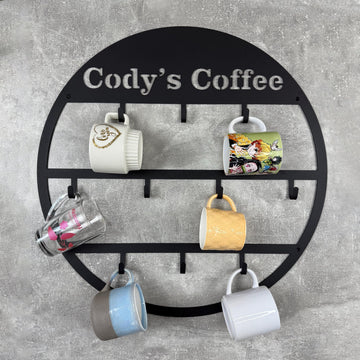 Estante de tazas de café personalizadas "Cody'S Coffee" - Organizador de pared con 6 ganchos, construcción de hierro, perfecto para decoración de cocina y comedor, accesorio para bar de café.
