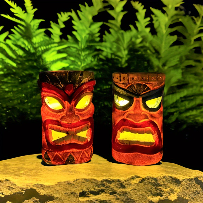 XXOASIS Luz de Estatua Tiki con Energía Solar - Diseño de Tótem Hawaiano con Ojos Luminosos, Decoración de Jardín en Resina Roja y Negra para Césped, Patio, Porche, Estanque y Ocasiones Festivas, Regalo de Iluminación Exterior Recargable, Decoraciones pa