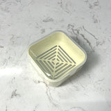 1pc Caja De Jabón Cuadrada De Plástico, Contenedor De Jabón De Viaje Con Tapa, Estuche De Jabón Portátil, Caja De Jabón Sellada A Prueba De Polvo, Plato De Jabón Con Drenaje Para Viajes, Camping, Gimnasio, Accesorios De Baño Esenciales