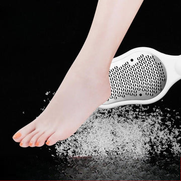 Limpiador de Pies Profesional de Acero Inoxidable con Cubierta - Removedor Ergonómico, Herramienta de Pedicura Antisalpicaduras para el Hogar y Cuidado de Uñas, Diseño Metálico Duradero para Pies Suaves, Mango Cómodo | Construcción de Alta Calidad