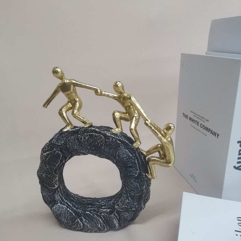 Figurina de resina de escalador de 21.59 cm - Estatuilla inspiracional "Sigue escalando hacia adelante" para decoración de hogar, oficina y gimnasio | Regalo perfecto para entusiastas de la escalada
