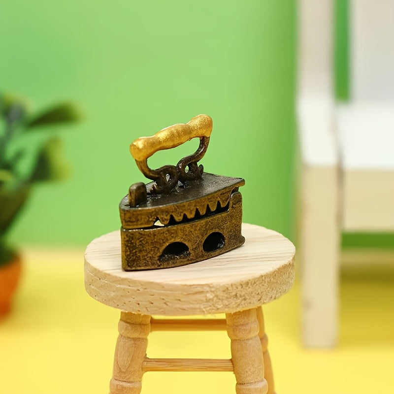 1pc Miniatura de Hierro Vintage, Decoración de Mesa de Metal, Accesorio Clásico para Casa de Muñecas, Ideal para Regalo del Día de la Madre y Manualidades de Bricolaje, No Requiere Electricidad