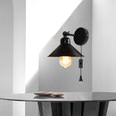 2 luces de pared ajustables de ángulo, estilo industrial tradicional, montaje semienterrado, alimentado por enchufe de EE. UU., base de bombilla E26, sombra de hierro, 110-240V, para sala de estar y dormitorio, bombilla no incluida.