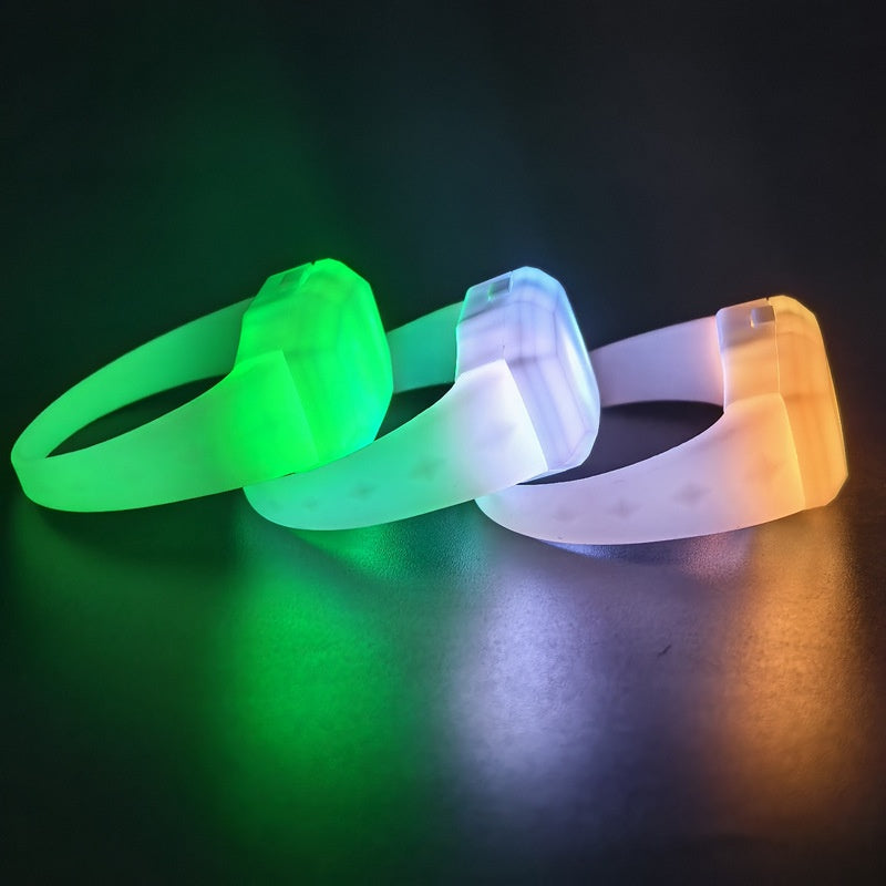 6 piezas de modelo de botón (varias estilos disponibles) Pulsera LED con luz, festival de música, concierto, banda de apoyo, accesorios de animación, 15 colores de luz cambiantes, adecuado para iluminación de escenario