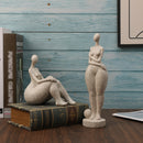 Estatuilla de mujer con curvas de resina y piedra arenisca, adecuada para la decoración de la sala de estar, el dormitorio o el vestíbulo - No requiere electricidad