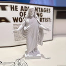 Estatua de Jesús de resina artesanal - Elegantes ropas blancas con halo dorado, decoración serena para interiores, perfecta para sala de estar, regalo ideal para Navidad, Acción de Gracias y devoción cristiana.