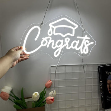 Luz de neón personalizada "Felicidades" con diseño de birrete de graduación - Decoración de pared de luz de neón personalizada, lámpara de atmósfera LED regulable para bodas, fiestas de cumpleaños, jardín de casa, alimentada por USB, sin batería - Opcion