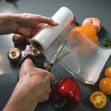 1 Rollo de Bolsas de Sellador de Vacío Libre de BPA, Longitud de 5.0 metros, 7 Tamaños, Bolsas de Almacenamiento de Alimentos Resistentes a las Rasgaduras para Cocinar Sous Vide y Esenciales para la Cocina en Casa, Esenciales para Cocinar Sous Vide | Bol