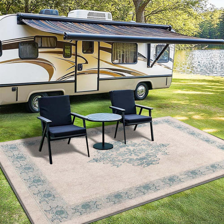 Alfombra de Terciopelo/851gsm con Estampado Moderno Geométrico para Exteriores, Antideslizante y Suave – Diseño Floral Gris Cremoso – Lujo Elegante Lavable a Máquina para Camping, Cocina y Decoración del Hogar – 2mm de Grosor