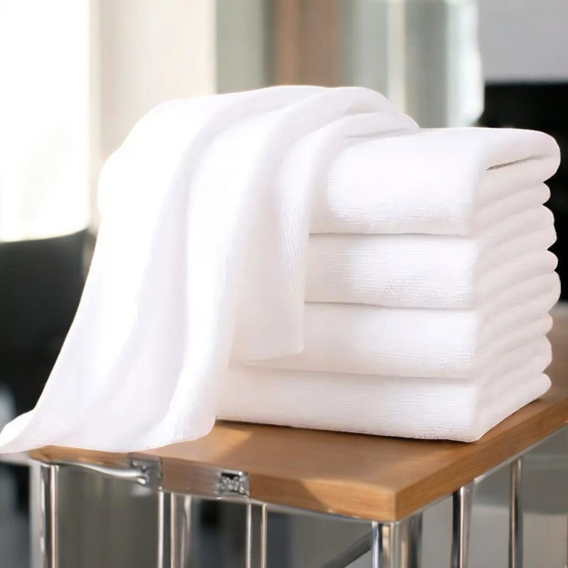 Un juego de 6 toallas extra grandes, ultra suaves, de secado rápido y duraderas, ideales para diversos usos en el baño y viajes