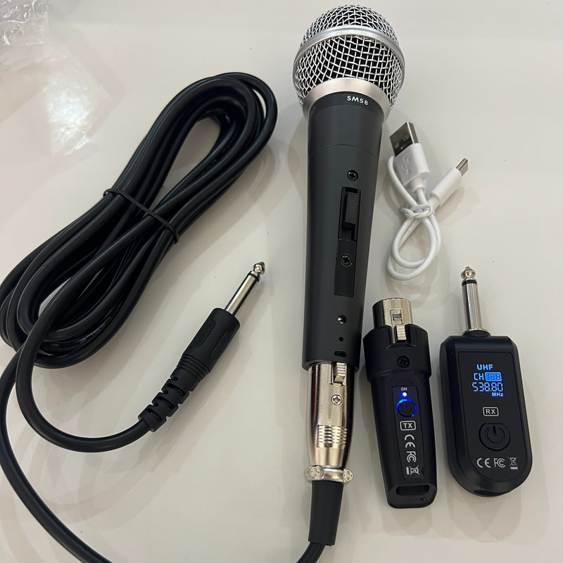 Sistema de micrófono inalámbrico profesional con microfonía dinámica - Transmisor y receptor UHF, batería recargable/carga USB-C, adecuado para actuaciones en vivo y karaoké, conjunto de tres piezas de micrófono para PC/inalámbrico con cable universal
