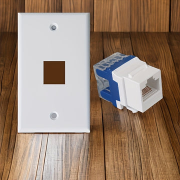 10 Piezas de Cables Ethernet RJ45 Cat6 180° - Macho a Macho Blindado, Alta Velocidad 10Gbps, Blanco y Azul, Sin Necesidad de Energía para Redes en Casa u Oficina, Mejora de Conectividad, Cableado Estructurado, Conexión Fiable, Diseño Compacto, Cobre de A
