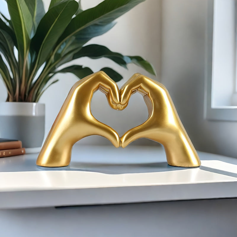 1pc Decoración de Corazón Dorado - Diseño de Manos Abiertas, Elegante Adorno para Hogar u Oficina, Regalo de Cumpleaños, San Valentín, Aniversario o Navidad - Sin Necesidad de Electricidad, Artesanía Duradera en Resina, Accesorio Romántico y Artístico