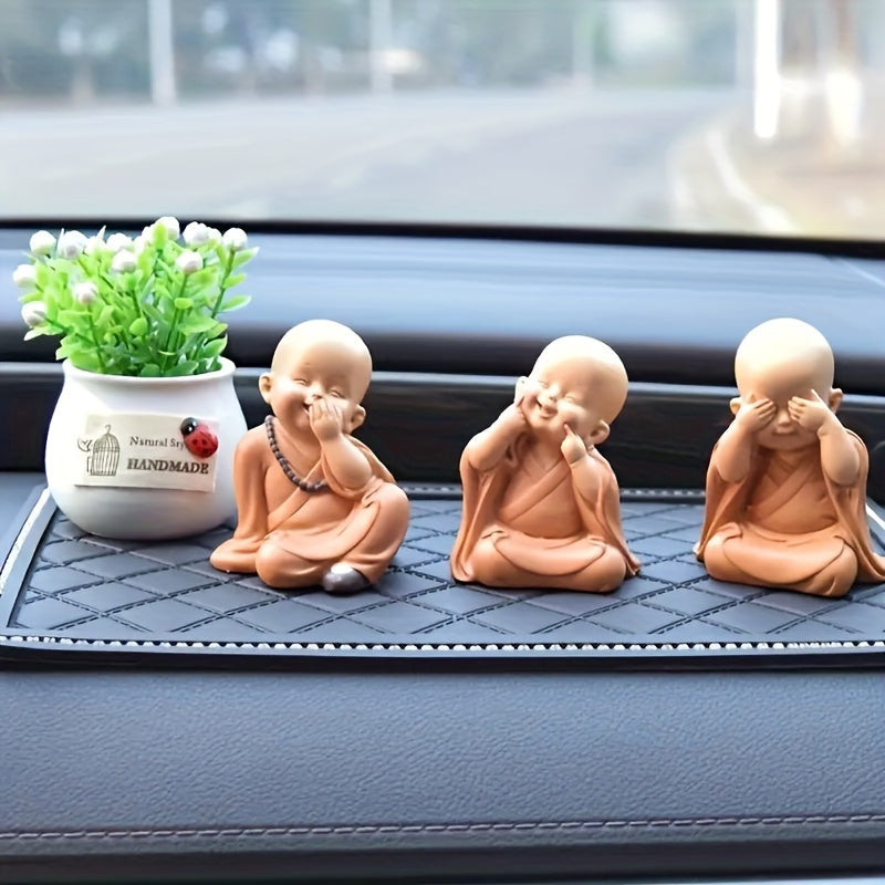 Juego de Tres Figuras Zen de Monjes en Resina, Ideal para Decoración de Escritorio o Sala de Té. Pequeña Estatuilla Budista Retro Creativa, Perfecta también para Acuarios y Micro Paisajes