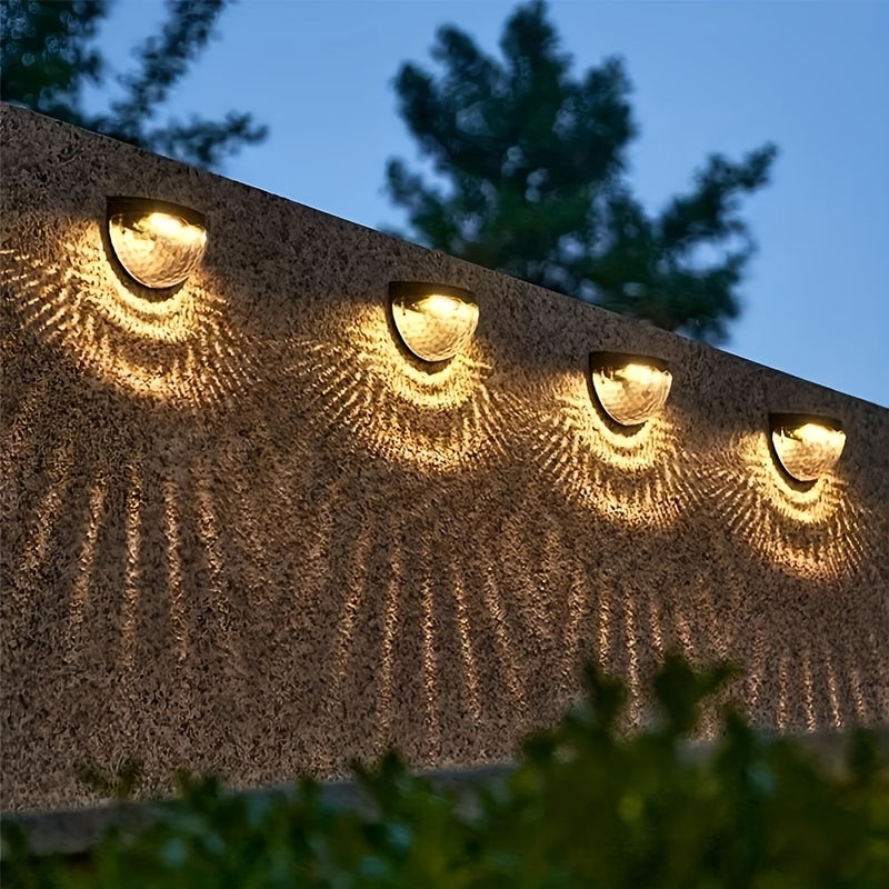 Pack de 4 Luces Solares para Exteriores con Sensor de Movimiento, IP65 Impermeables, Ideales para Decorar Patios, Calles, Cercas, Garajes y Escaleras