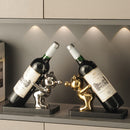 Adorno de Estante para Vino de Metal Creativo y de Alta Gama con Oso Violento, Acabado Pulido, Diseño de Fila Expositiva, Armario de Vinos para Sala de Estar, Mesa de Entrada del Hogar, Arreglo de Mueble de Televisión