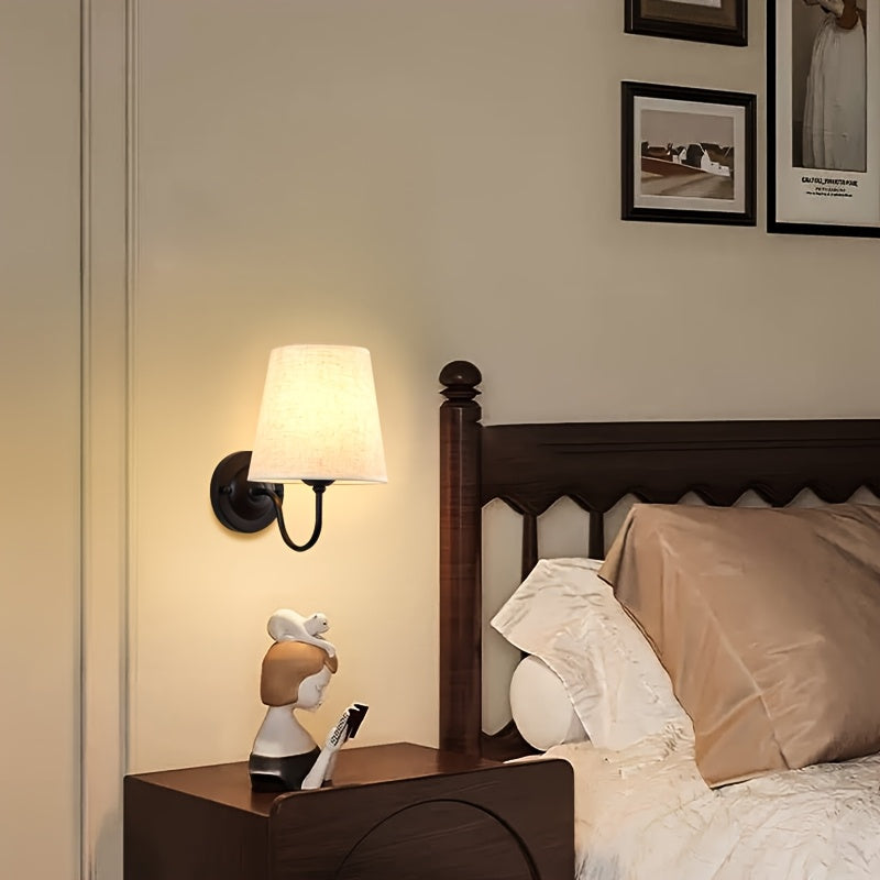 Juego de 2 Apliques de Pared con Pantalla de Lino Estilo Retro Moderno - Iluminación Semienterrada en Metal Pulido para Dormitorio, Sala de Estar, Hotel, Restaurante - Enchufe E26/E27 Cableado Directo (Bombillas No Incluidas), Luces para Salón