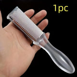 Amoladora Manual para Pies y Herramienta de Pedicura - Eliminador Resistente con Superficie Antideslizante, Sin Necesidad de Electricidad - Para Hogar, Salón o Spa Profesional - Construcción en Plástico Duradero, Fácil Manejo, Acabado de Alta Calidad, Ac