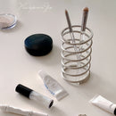 Portacepillos de hierro forjado, diseño circular moderno, accesorio de baño para montar en el piso, organizador de brochas de maquillaje y bolígrafos a prueba de polvo, decoración de escritorio con calado decorativo, sin necesidad de electricidad