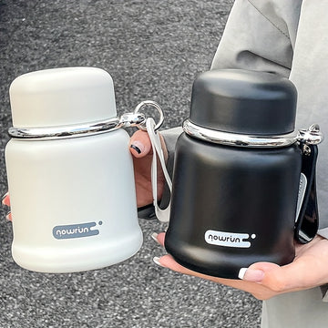 1 frasco térmico de acero inoxidable NouRun, 620 ml - Lonchera elegante y portátil con cuchara, ideal para estudiantes y viajeros, mantiene la comida caliente/fría, perfecto para la escuela, oficina, exteriores y vacaciones
