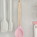 1pc Espátula de silicona en forma de corazón con mangos de madera - Resistente al calor, ideal para cocinar, hornear, mezclar - Perfecto utensilio de cocina para repostería y remover