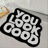 "Alfombra antideslizante lavable de aspecto atractivo, ligera de poliéster y TPR, hecha a máquina, con respaldo de PVC, forma irregular para dormitorio, sala de estar, juegos - Blanco y negro"