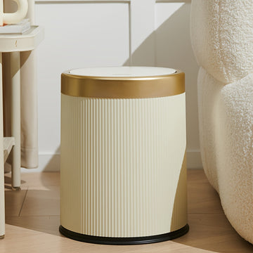 1pc Cubo de Basura Sin Manos con Tapa que se Abre Presionando, Diseño Cilíndrico Moderno y Duradero para Hogar Oficina Cocina Dormitorio, Detalles en Blanco y Dorado, Cesta Compacta Ahorra Espacio, Papelera Elegante, Cubo de Plástico Estilo, Diseño Funci